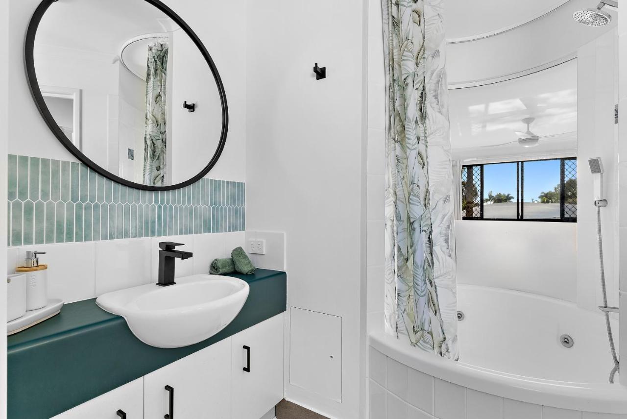 Sun Drenched Unit In Noosaville Exterior foto